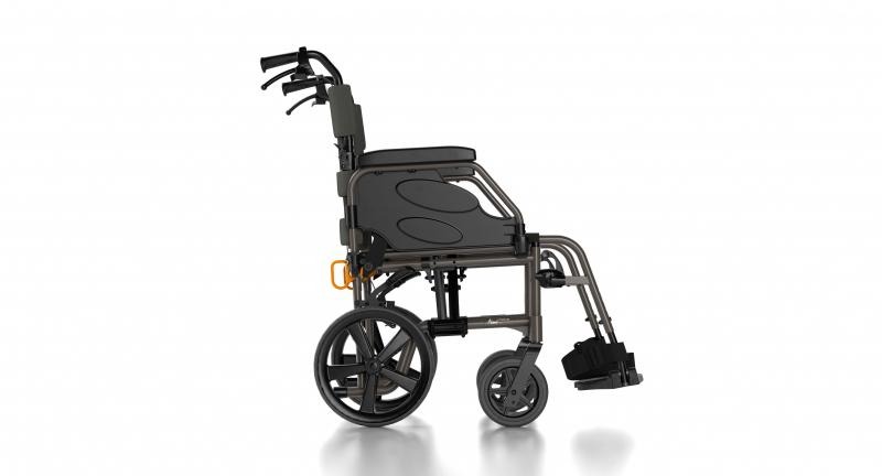 Fauteuil roulant manuel Invacare Action 2 NG – Image 2